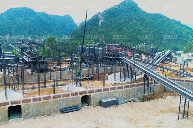 南寧市福松建材通潤(rùn)采石場(chǎng)時(shí)產(chǎn)1500-2000噸生產(chǎn)線